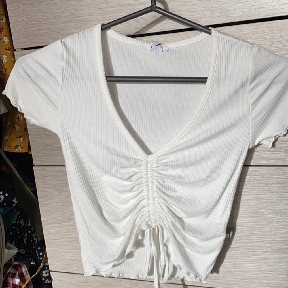 NWT crop top